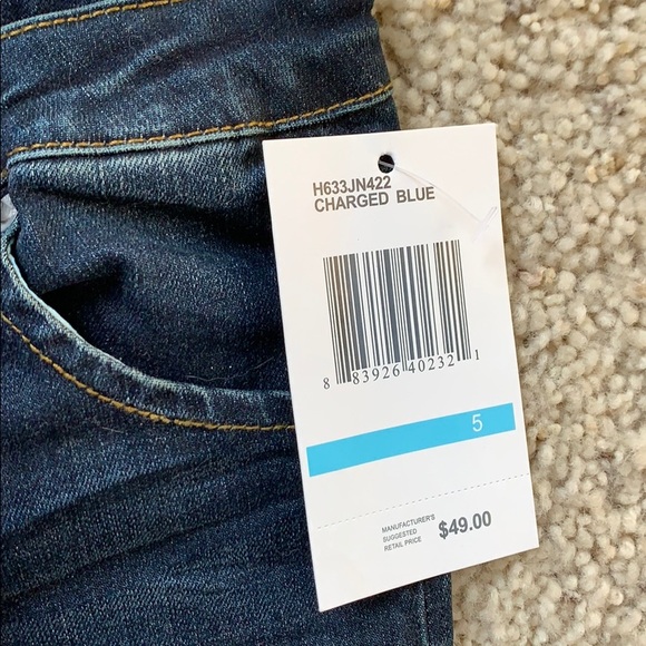 Hudson Jeans - Picture 2 of 3